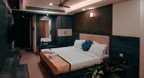 Hotel Samudyatha Inn And Suites - Image 2