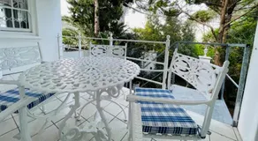 Table Mountain Cottage - Image 4