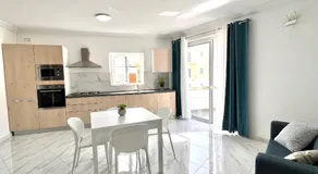 Condo with Patio overlooking Piazza - Image 4