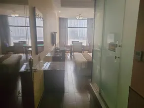 Golden Nuoshui Hotel - Image 2