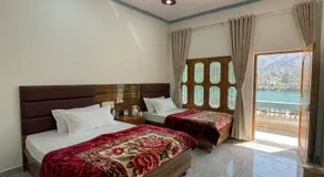 Skyline Hotel - Image 5