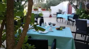 Riviera Rooms and Apartments - Image 4