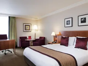 Crowne Plaza London - Heathrow - Image 5