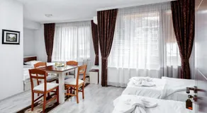 Family Hotel Alex - Image 2