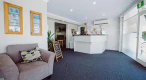 Artesian Spa Motel - Image 4