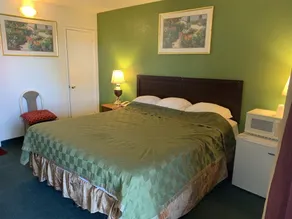 Budget Inn and Suites El Centro - Image 5