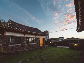 DongParkSaengE Traditional House - Image 3