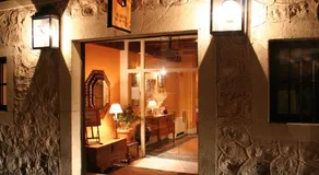 El Hotel De La Villa - Image 2