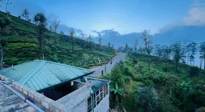 Adams Peak Lake Resort - Image 4