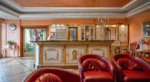Hotel Confine - Image 3