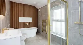Spacious Stylish House Sleeps 12 in Central Tonbridge - Image 2