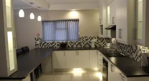 MeTime Guesthouse & Self catering - Image 3