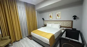 Arya inn suit - Image 5