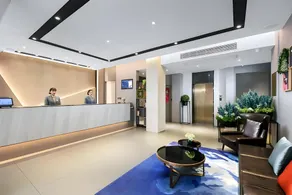 Home Inn Selected Hangzhou West Lake Wulin Square Center - Image 5