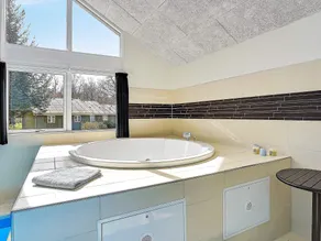 Luxury Pool Retreat Udsholt - By Traum Ferienwohnungen - Image 2