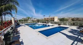 Apartamento com piscina e garagem privativa - Image 3