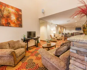 Comfort Suites Altoona North - Image 2
