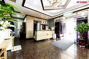 Goodstay Grand Motel Chuncheon - Image 2