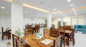 Limewood Stay - Sector 29 Gurgaon - Image 5