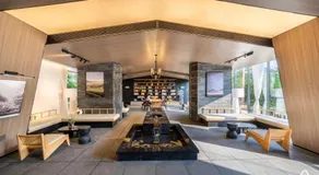Atour Hotel Emeishan Railway Station Exiu Lake - Image 5