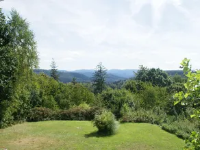 Cozy Chalet with Breathtaking Views in Hommert - Image 4
