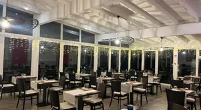 Hotel Restaurant Le Paris - Image 3