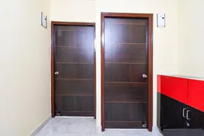 Hotel O Shivam Regency Near Acropolis Mall - Image 3