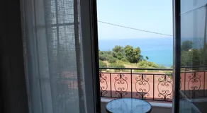 Stefania Rooms - Image 2