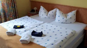 Hotel zur Altstadt - Image 2