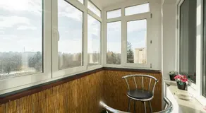 Titan - Park Lake - Studio 37 by MRG Apartments - Image 3