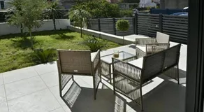 Voll ausgestattetes tolles Apartment mit Terrasse, Grill und Garten - Image 4