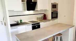 Charmant appartement avec terrasse et jardin au calme Proche Bus Métro - Image 3