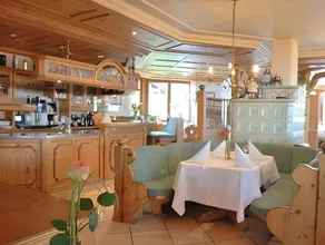 Landhotel Wiesenhof - Image 4