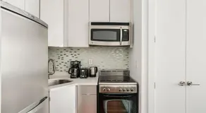 24-5 Furnished Studio W D Prime Gramercy - Image 5