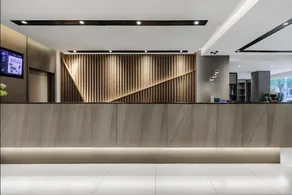 Home Inn Selected Xi'an Zhonglou Metro Station - Image 2