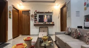 Advaitam Ganga & Hill View Homestay by the Ganges Ghat - Luxury 3 BHK - Image 4