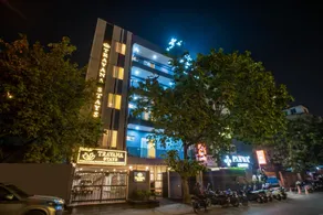 Hotel Travana Stay at Pitampura - Image 4