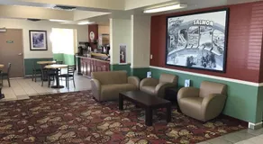 Hotel Salmon - Image 4