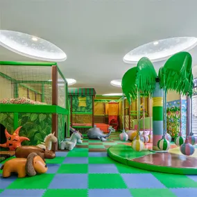Riyuegu Hotsprings Resort - Image 4