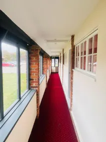 Rivenhall End Hotel - Image 5