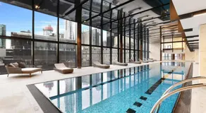 SODO Level 35 2 Bed Santuary with Balcony & Resort Amenities - Pool Jacuzzi Sauna Steam Room & Gym - Image 5