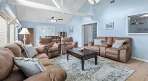 4 Bedroom Home in Sulphur La - Image 2