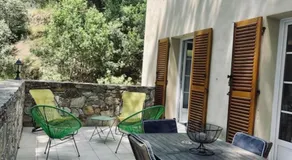 A Torra - Image 4