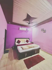 Natraj Hotel - Image 5