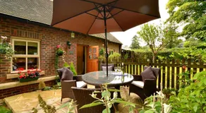 Pine Tree Lodge, Bridgnorth - Image 3