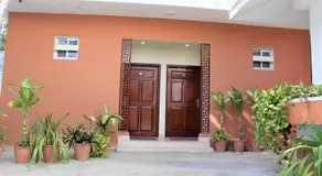 Star Guest House - Image 4