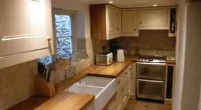 2 Vicarage Lane - Image 3