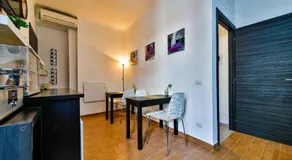 E-Room 42 - Image 3