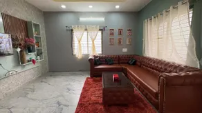 TAJ VILLA Heritage Stay Near Ibrahim Roza - Image 4