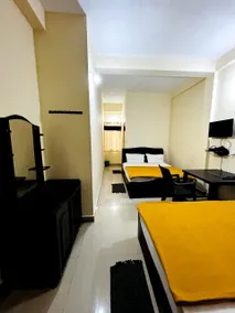 Dhanalakshmi Hotel and Lodge - Image 4